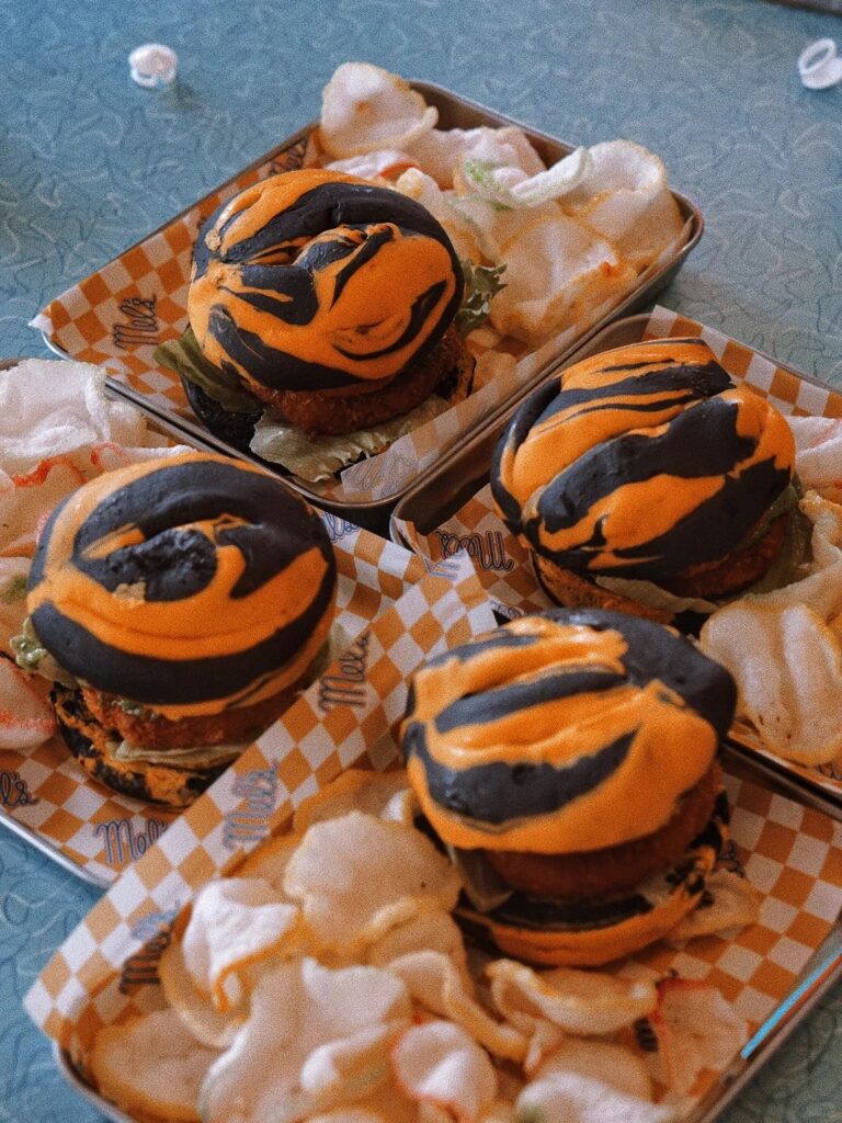 Mel’s Drive-In