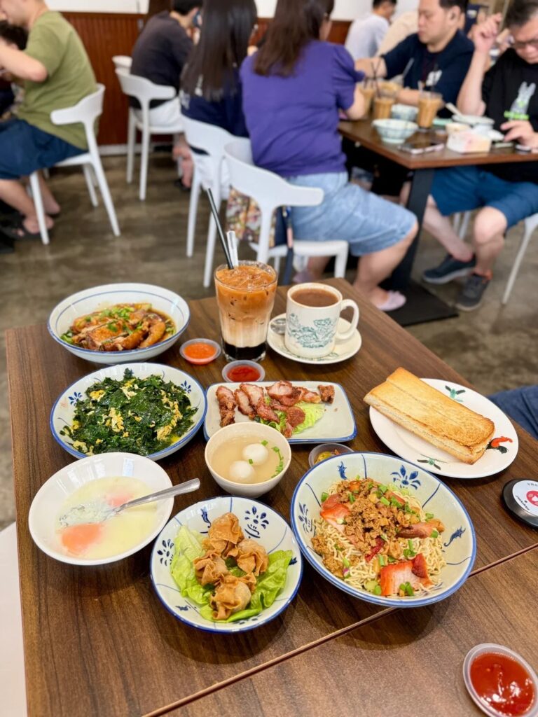 KOPI SARAWAK JB 喜越茶室