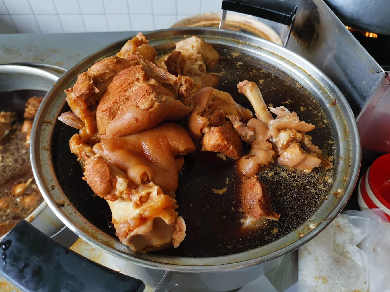 盛发祖传(桥底)肉骨茶